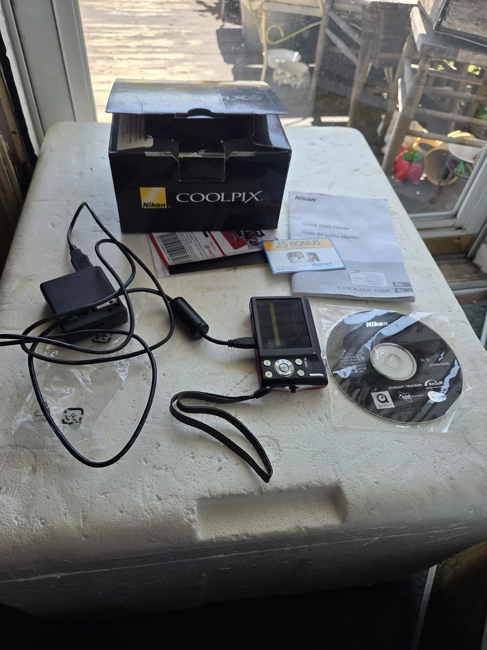 Nikon COOLPIX S205 Compact Digital Camera - Red In Box